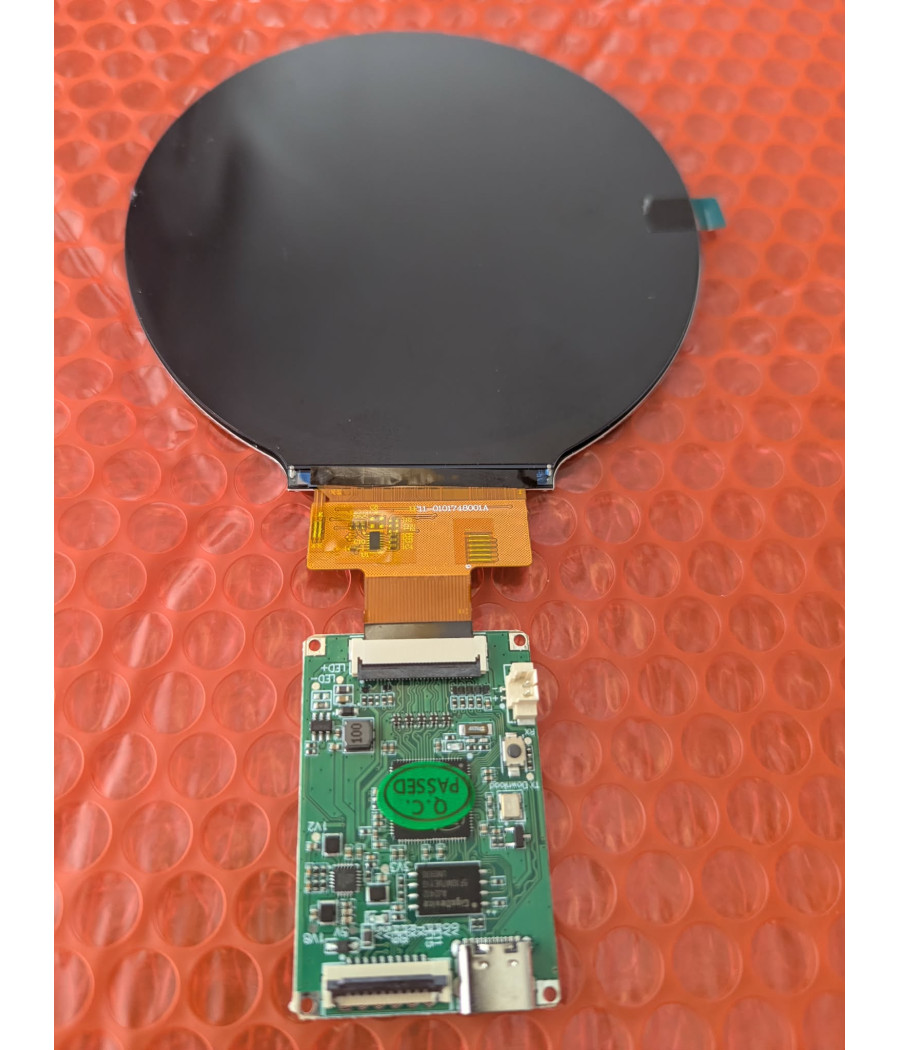 Écran rond 4" – 720 × 720